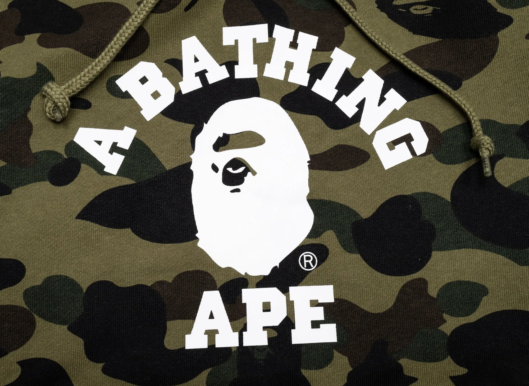 Ape 1st Camo College Pullover Hoodie - Green xld size.