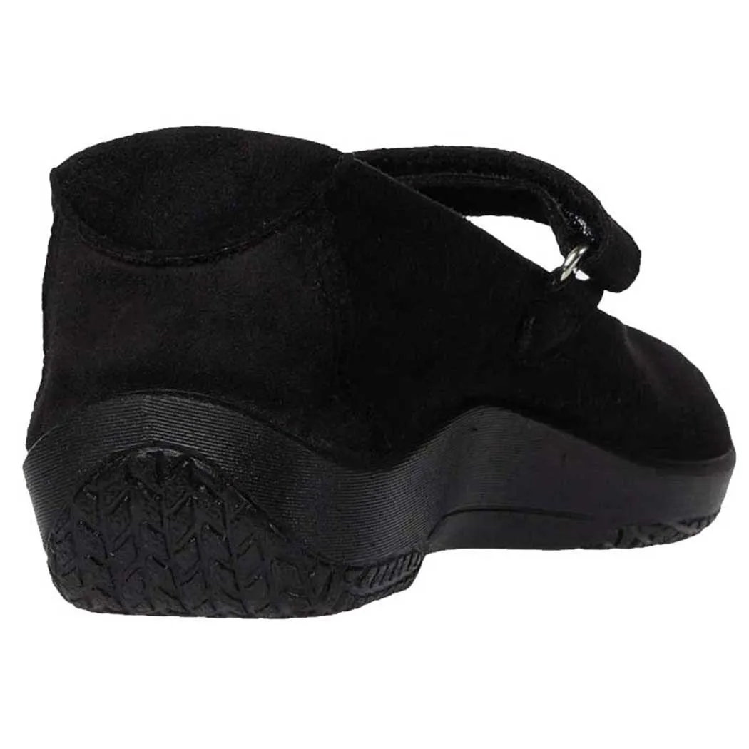 Arcopedico L18 Flat Black Suede (Women's)