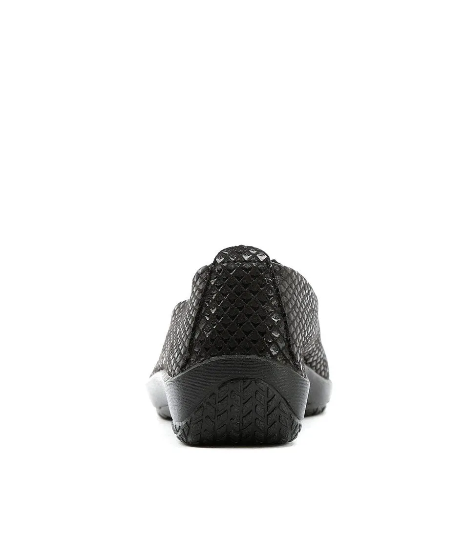 ARCOPEDICO Leina Black Fabric