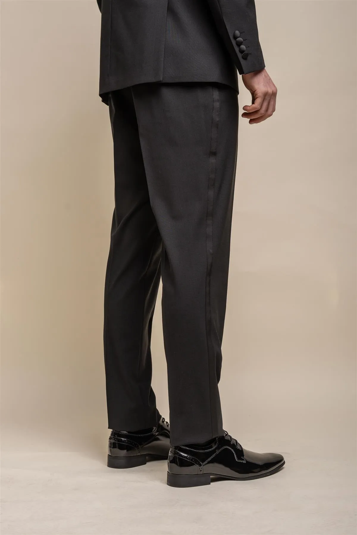 Aspen Black Suit - Two Piece Suit