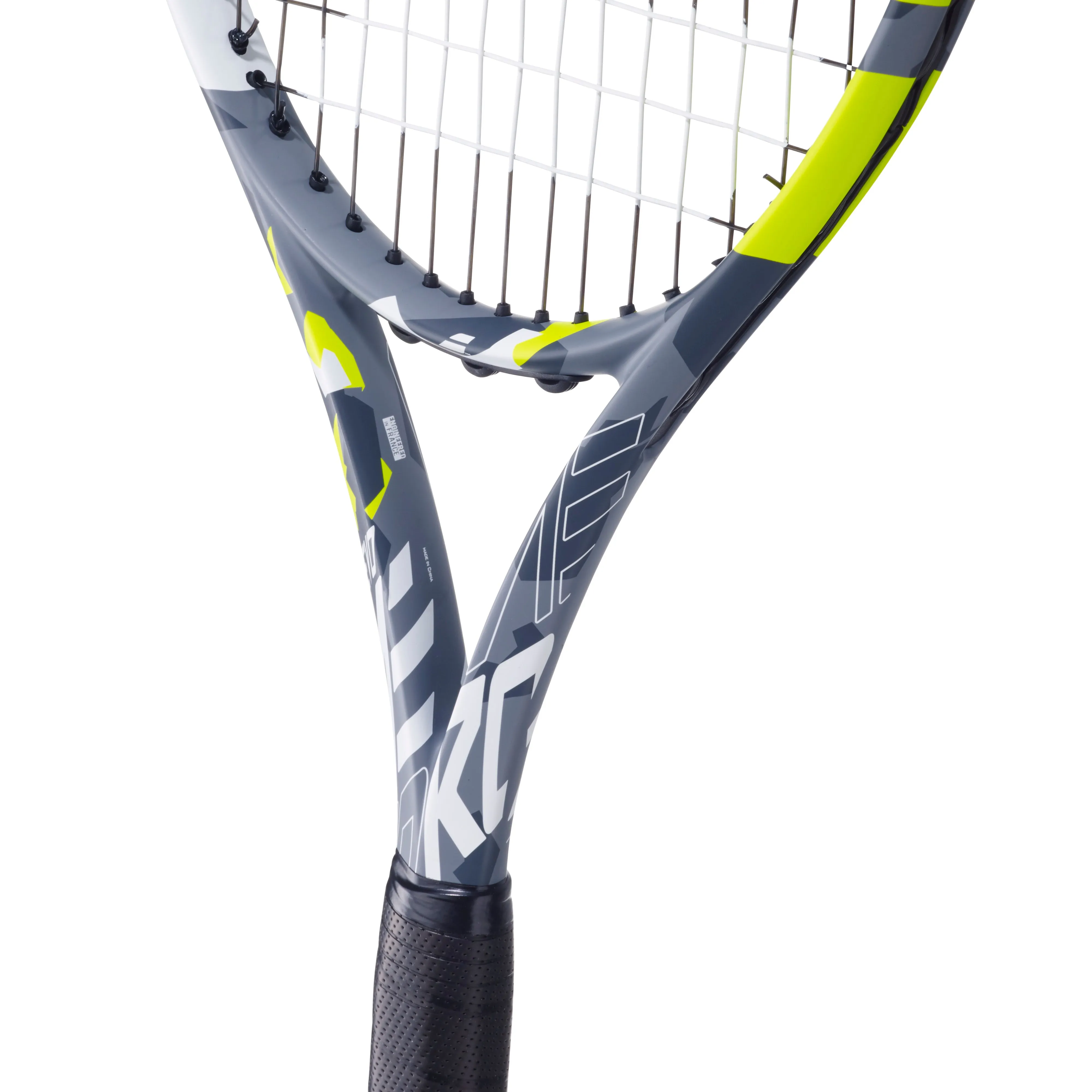 Babolat EVO Aero