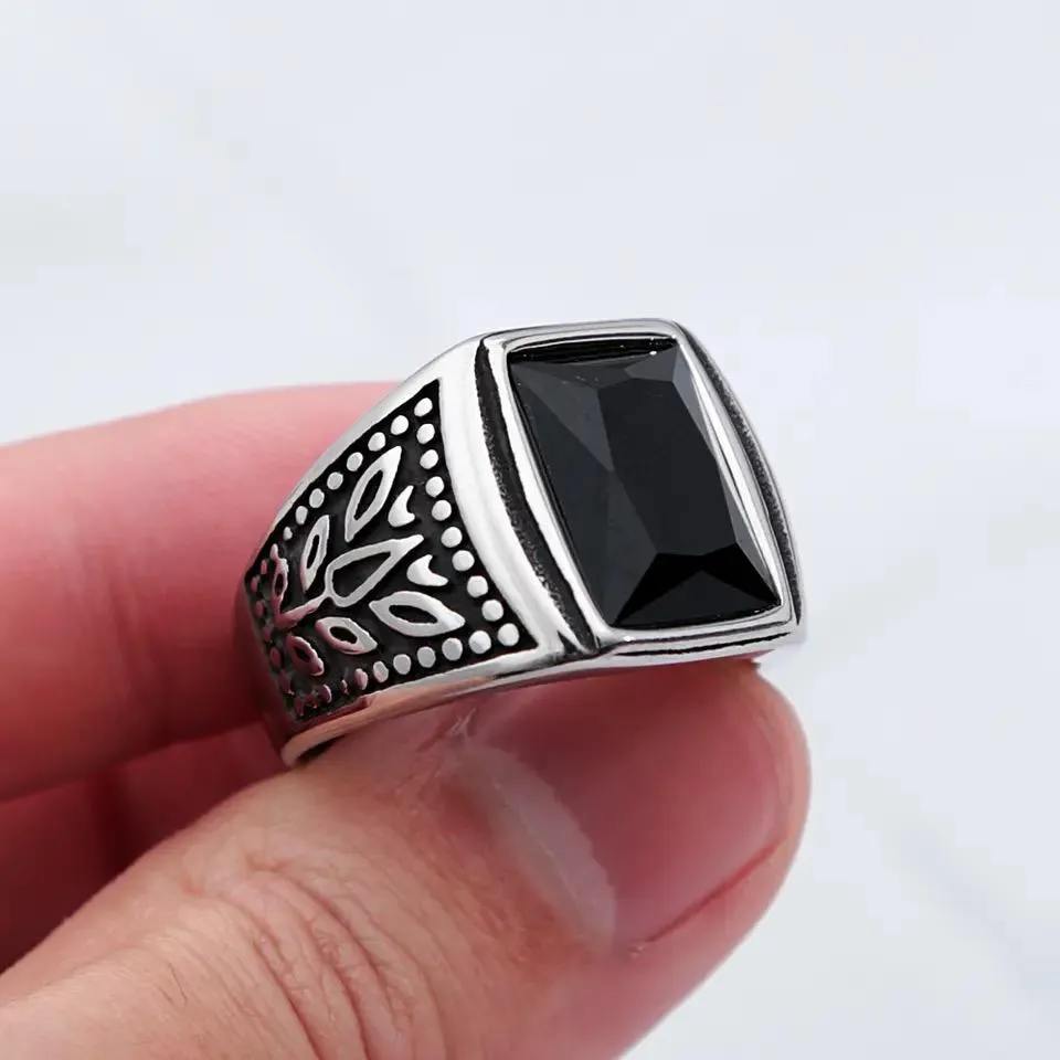 Black Stone Ring Men Punk Stainless Steel Green Red Stone Ring-S2660084