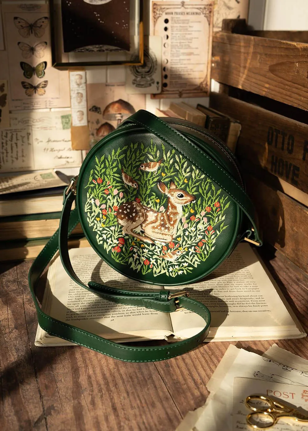 Fable England Chloe Fawn Shoulderbag Green