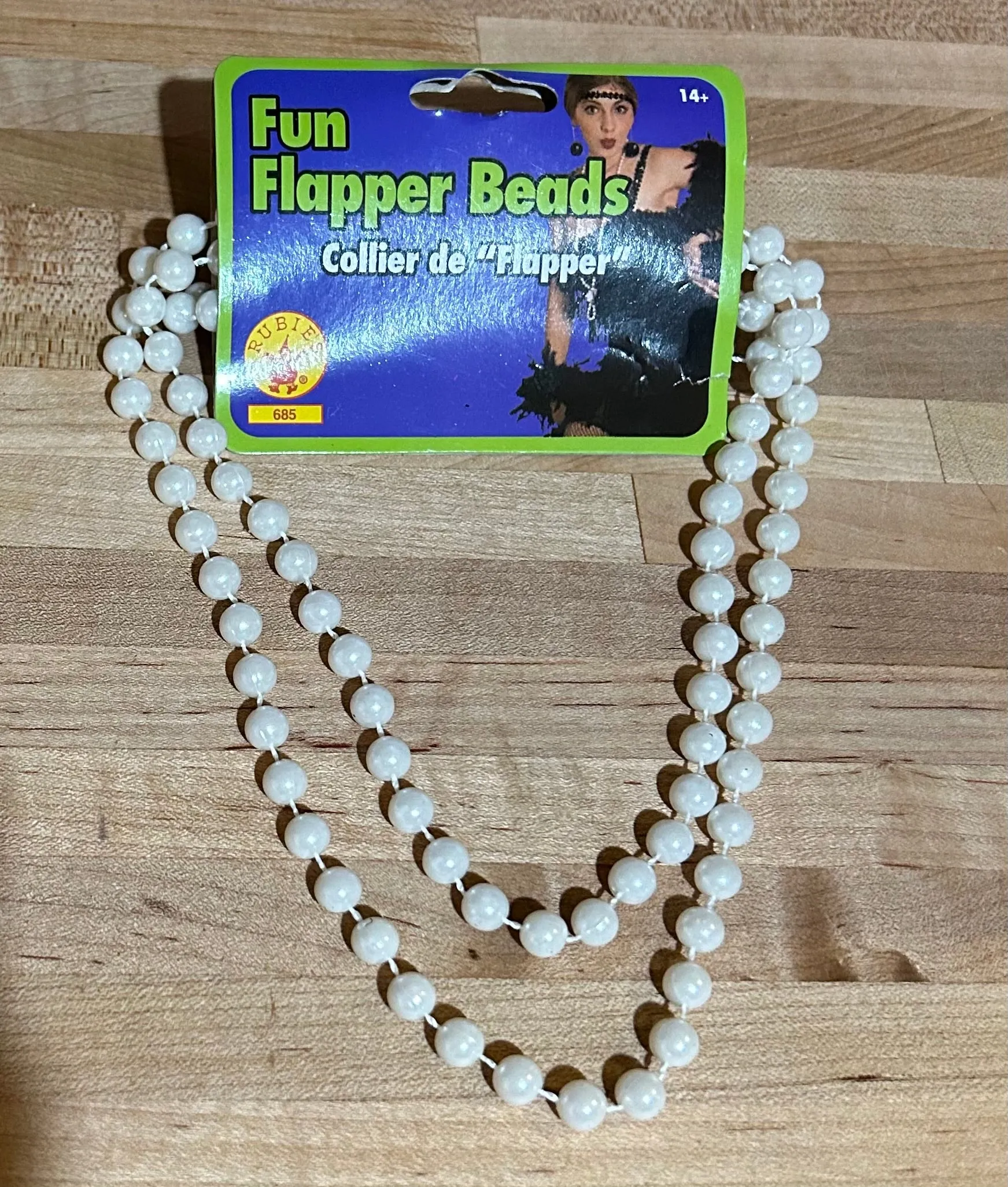 Fun White Flapper Beads 685 - Google SEO: flapper beads, fun white beads, white flapper beads, 685 beads