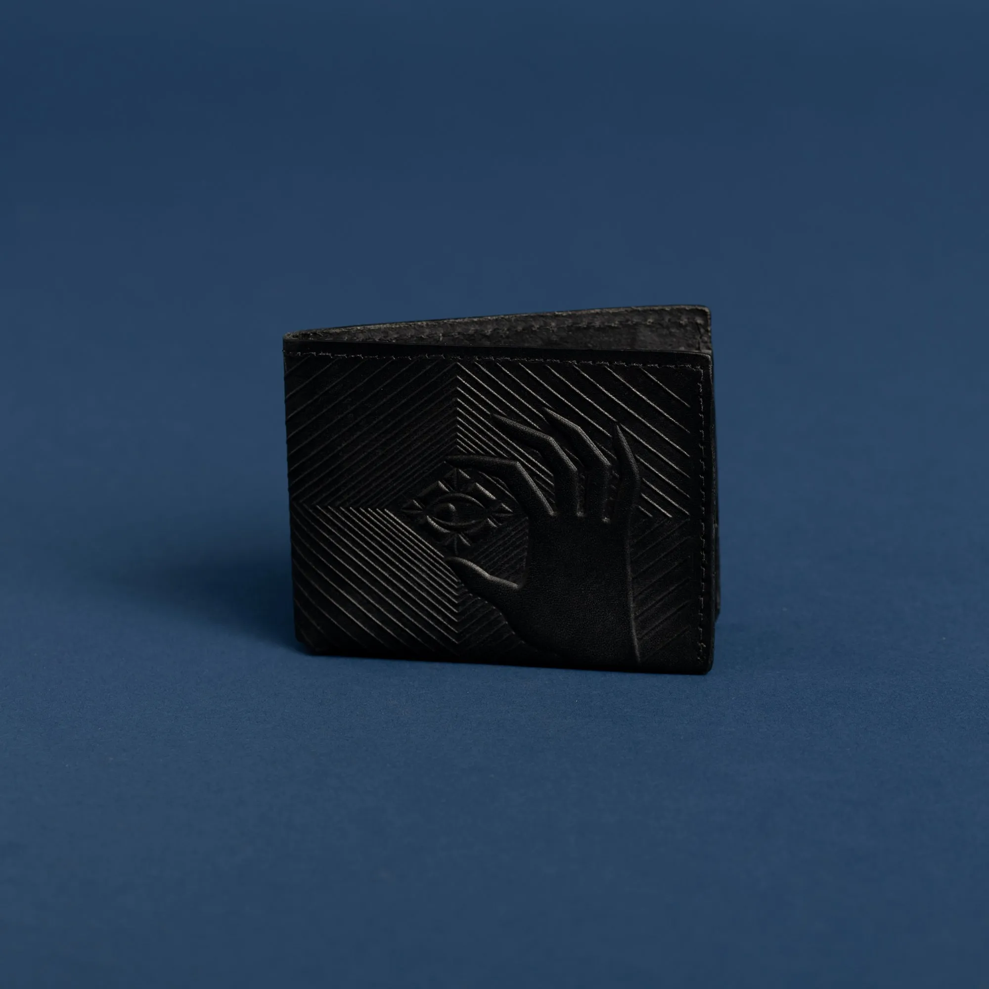 Minimalist Wallet with Deep Diving Capacity