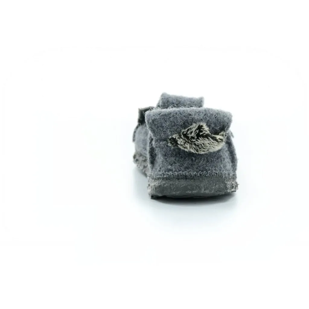 Nanga Racoon Grey barefoot slippers