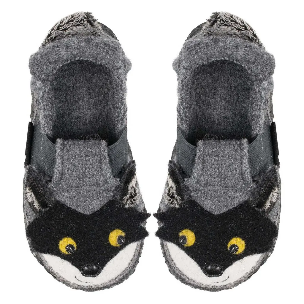 Nanga Racoon Grey barefoot slippers