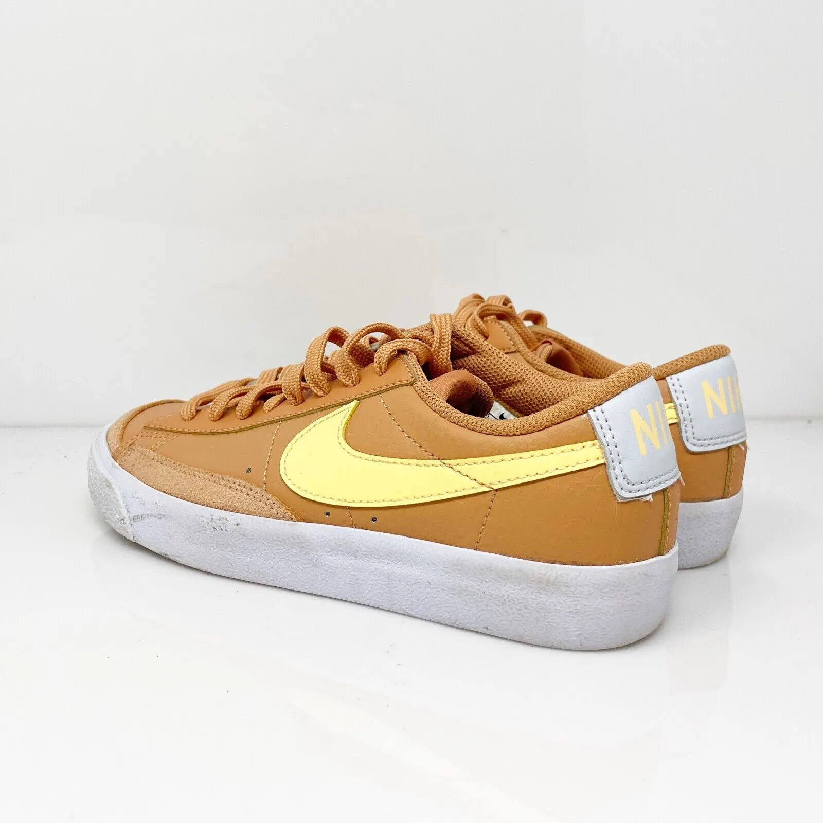 Nike Boys Blazer Low 77 DA4074-200 Brown Casual Shoes Sneakers Size 5Y