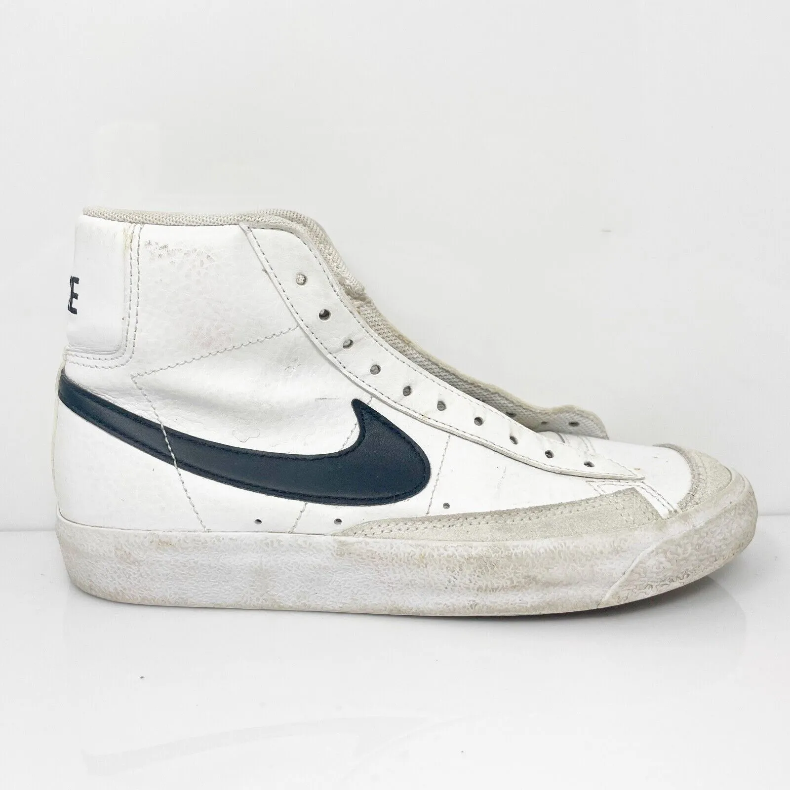 Nike Boys Blazer Mid 77 DA4086-100 White Basketball Shoes Sneakers Size 5Y