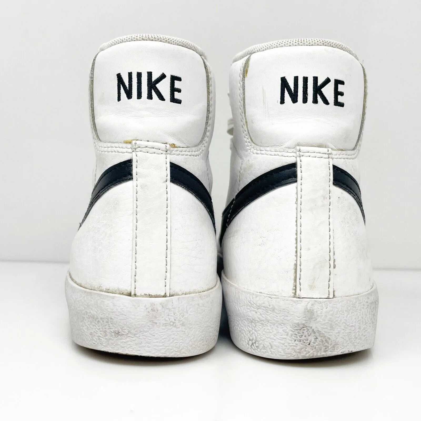 Nike Boys Blazer Mid 77 DA4086-100 White Basketball Shoes Sneakers Size 6.5Y