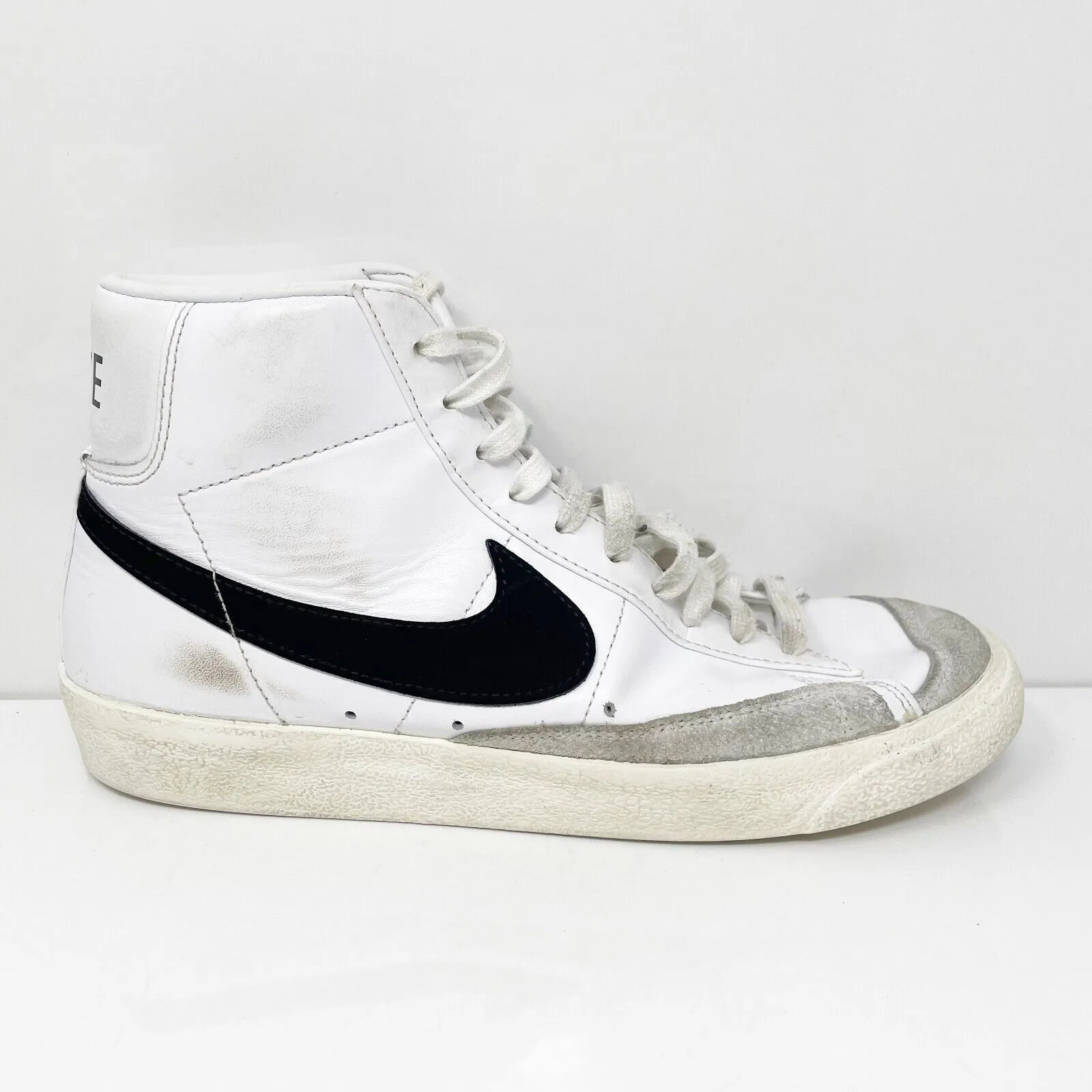 Nike Mens Blazer Mid 77 BQ6806-100 White Basketball Shoes Sneakers Size 9