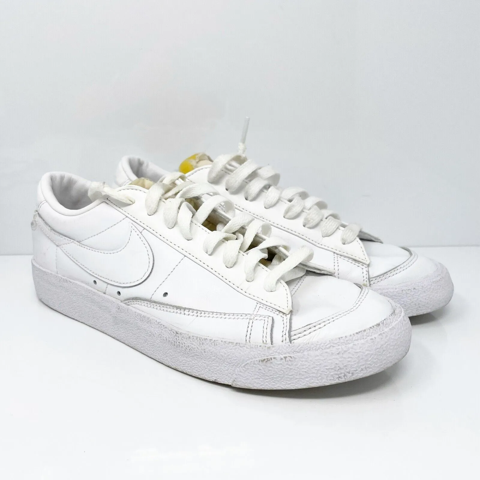 Nike Womens Blazer Low 77 DC4769-101 White Casual Shoes Sneakers Size 10