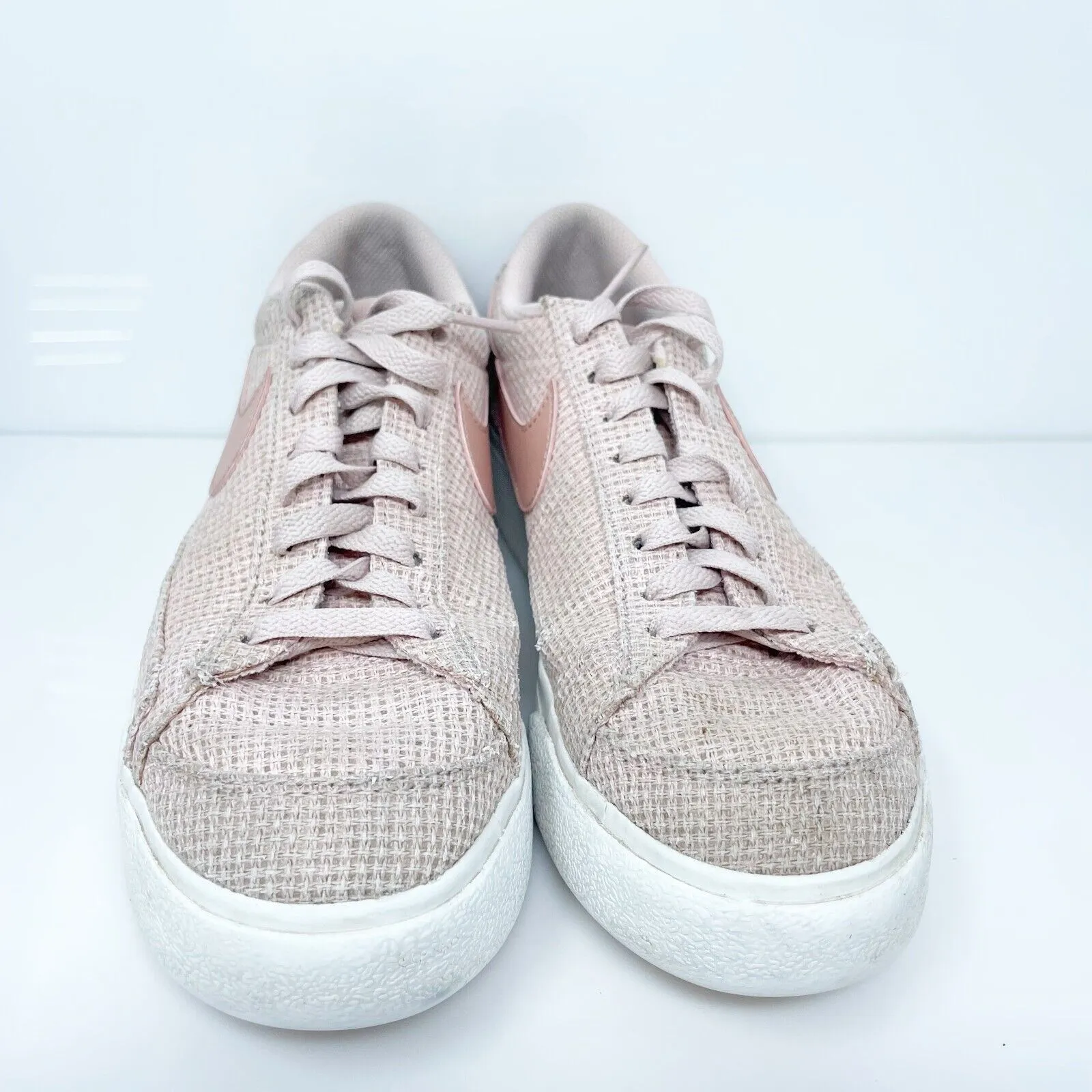 Nike Womens Blazer Low Platform DN0744-600 Pink Casual Shoes Sneakers Size 8