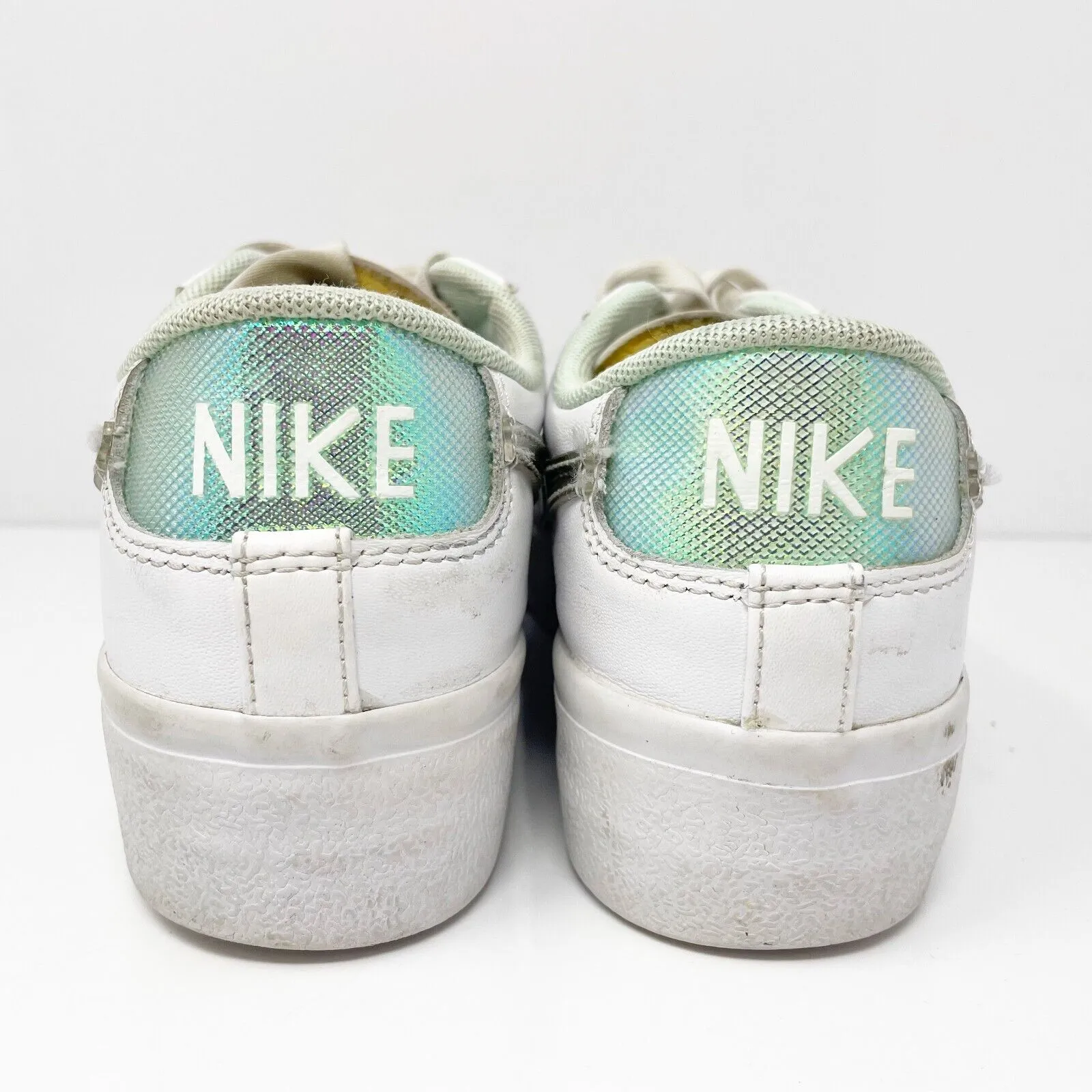 Nike Womens Blazer Low Platform DQ7654-100 White Casual Shoes Sneakers Size 6.5