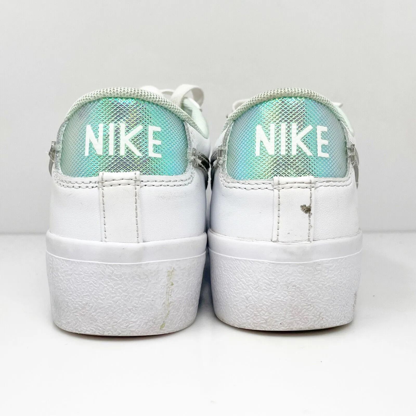 Nike Womens Blazer Low Platform DQ7654-100 White Casual Shoes Sneakers Size 7