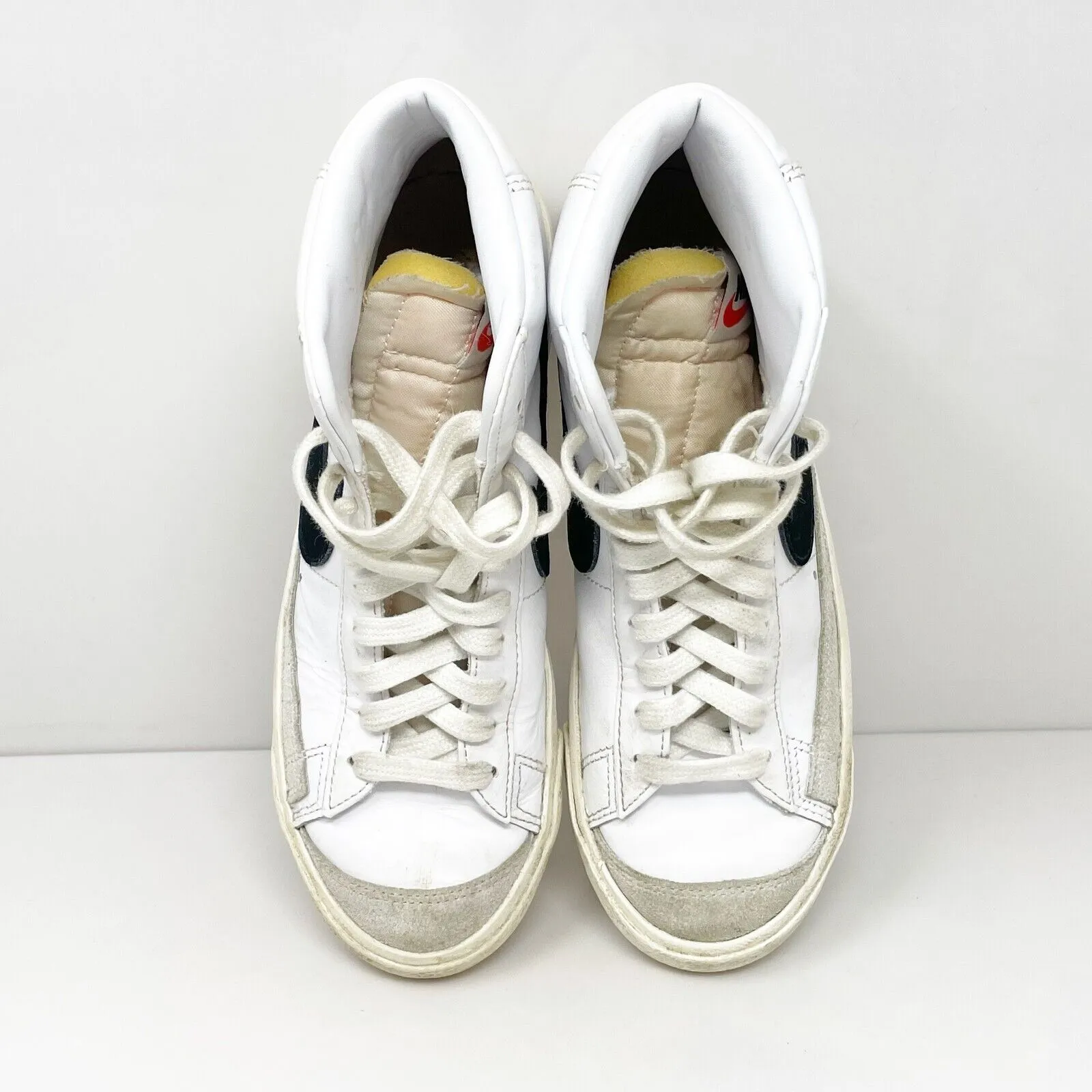 Nike Womens Blazer Mid 77 CZ1055-100 White Basketball Shoes Sneakers Size 7.5