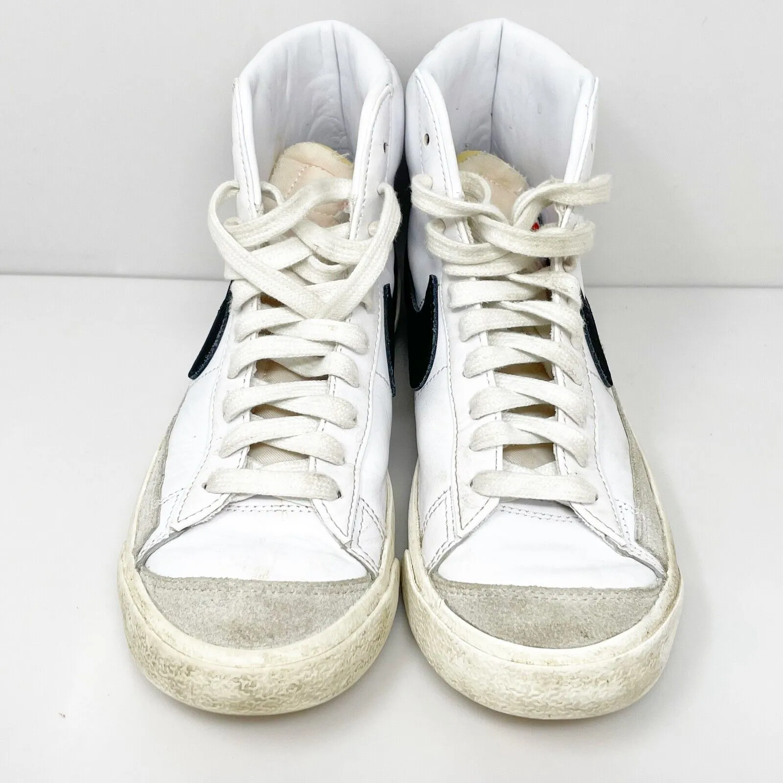 Nike Womens Blazer Mid 77 CZ1055-100 White Basketball Shoes Sneakers Size 7.5