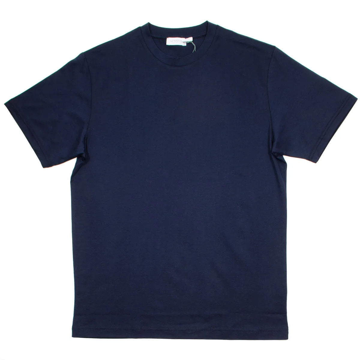 Sunspel short sleeve navy t-shirt.