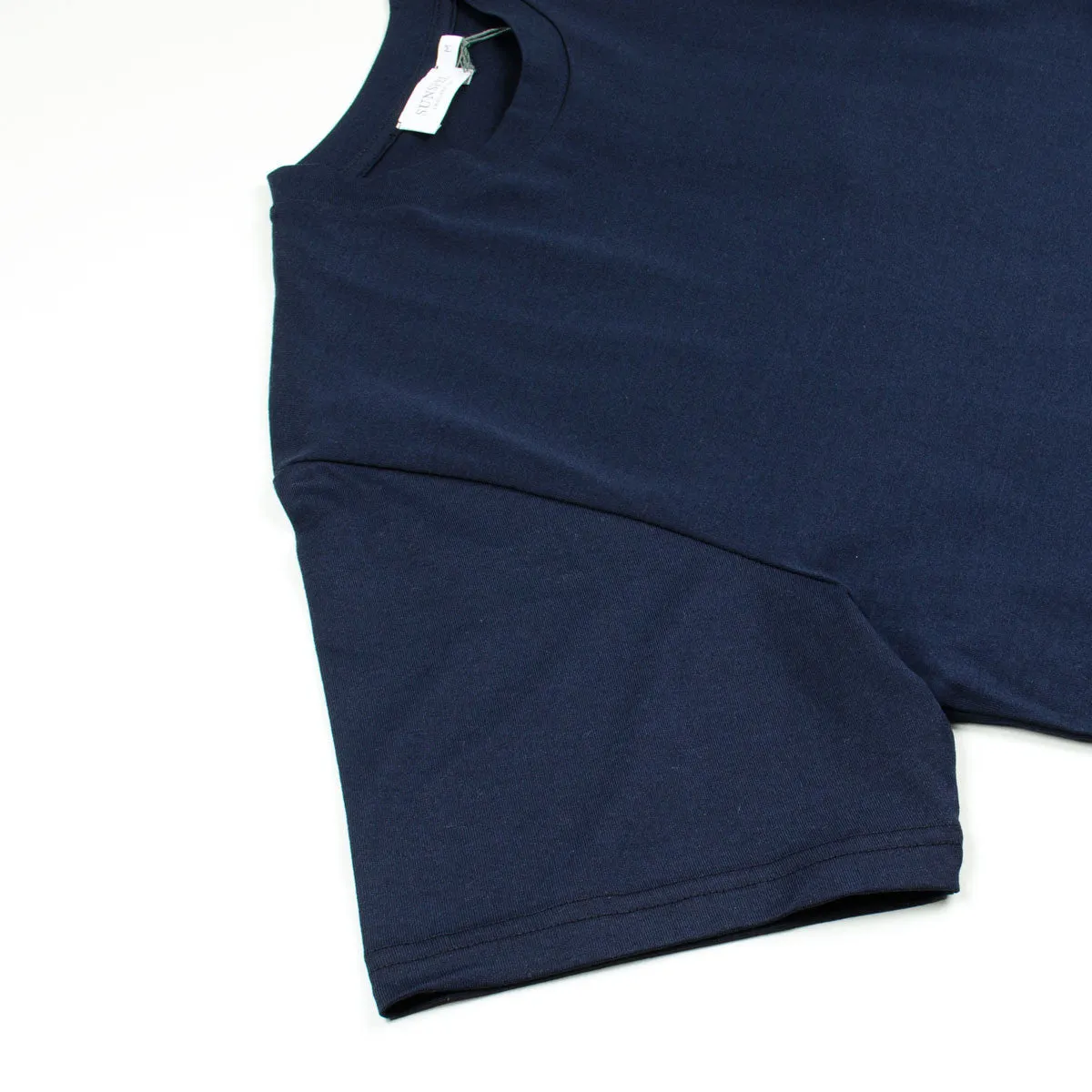 Sunspel short sleeve navy t-shirt.