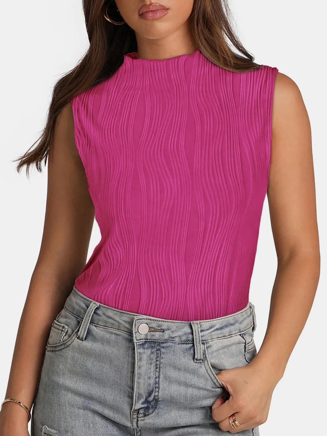 Textured Sleeveless Turtleneck