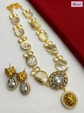 White Stone Elegant Baroque Necklace Set for Women